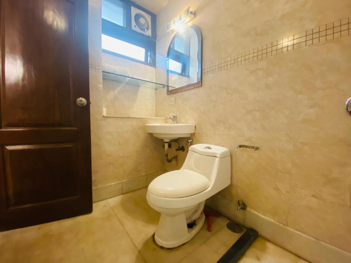 Guest house Jpm White House New Delhi